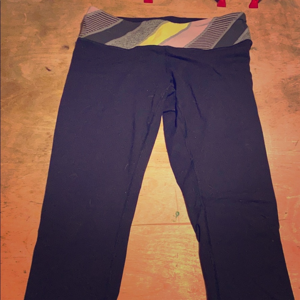 Lululemon Wunder Under Crops